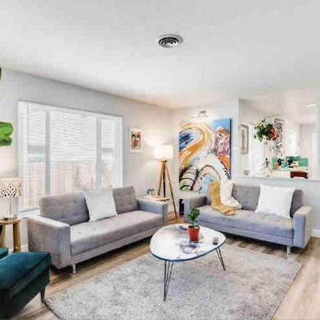 Smart Eclectic Art House Near Uc Davis Med Center Villa Sacramento Exterior foto